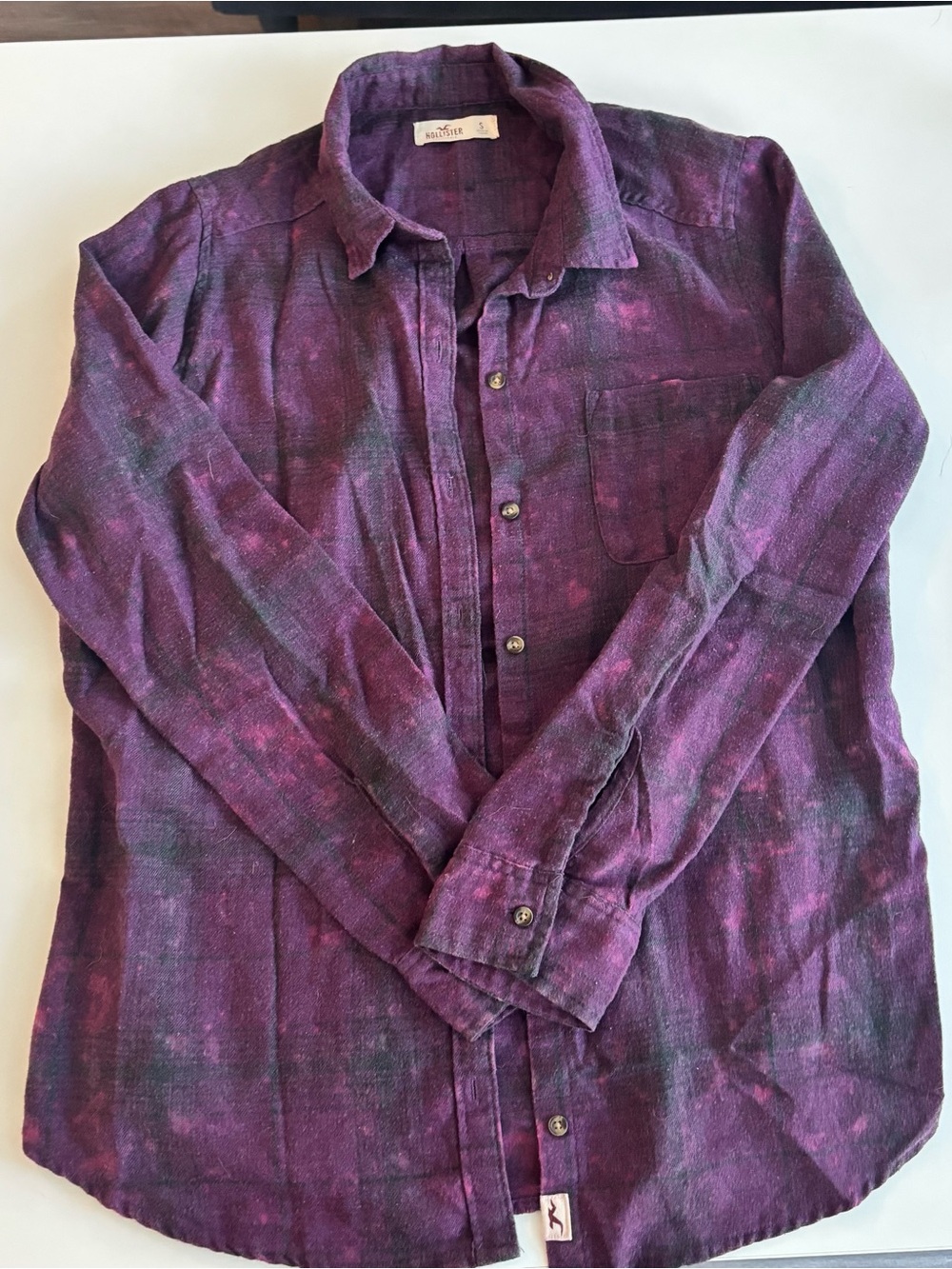 Hollister Women’s distressed Purple Plaid Long-Sleeve Button-Down Shirt